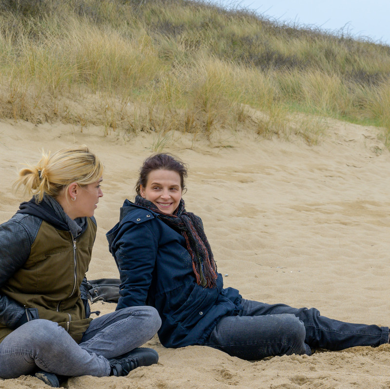 Image of ‘Between Two Worlds’ Trailer: Juliette Binoche Plays an Investigative Journalist in French Drama, Releasing in U.S. Next Month (EXCLUSIVE) article